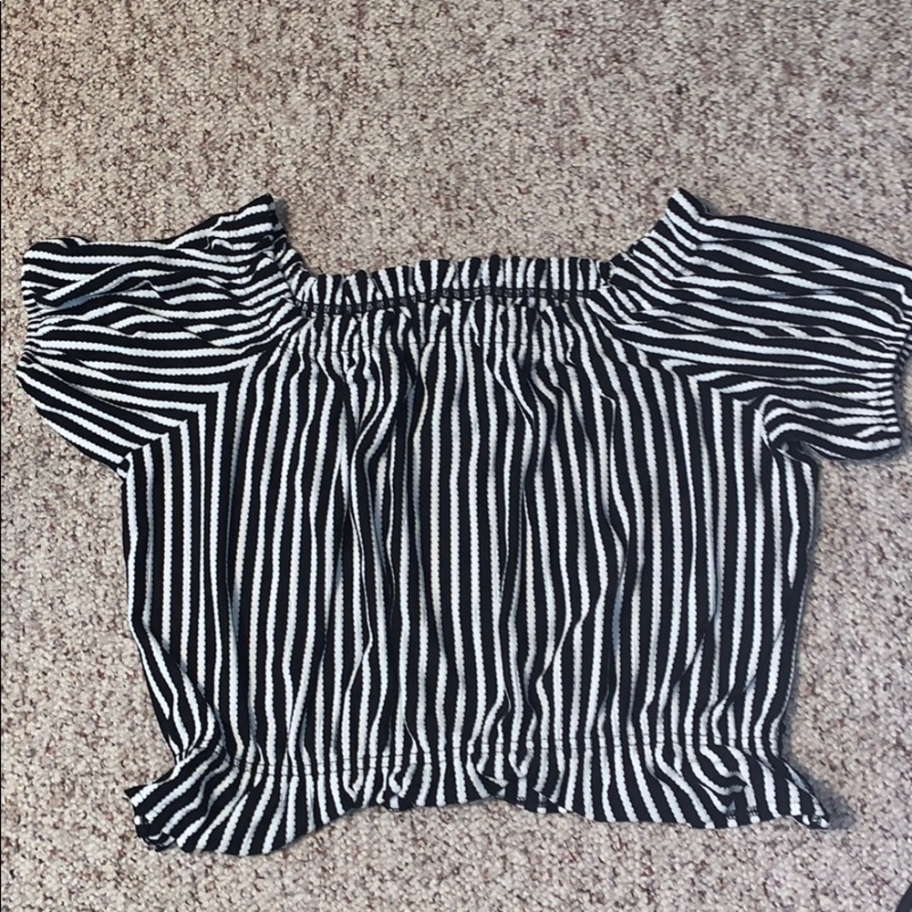 H&M Off the shoulder top